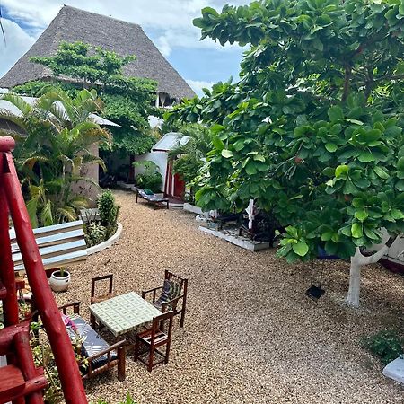 Pole Pole House Hotel Nungwi Exterior photo